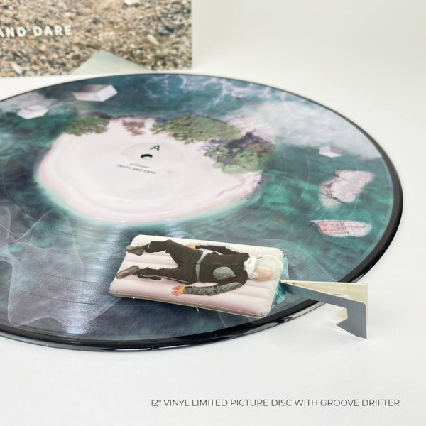 Truth & Dare (lt. Edition Picture Disc Vinyl) / millhope